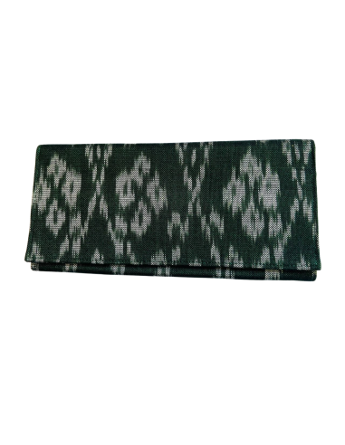 Pochette en soie cambodgienne vert sapin par Cambodia Art Scarf 50% de réduction en Octobre 2024