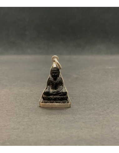 Petit Pendentif Bouddha en posture Bhumisparsha mudra en Argent et bois vous aussi creer 